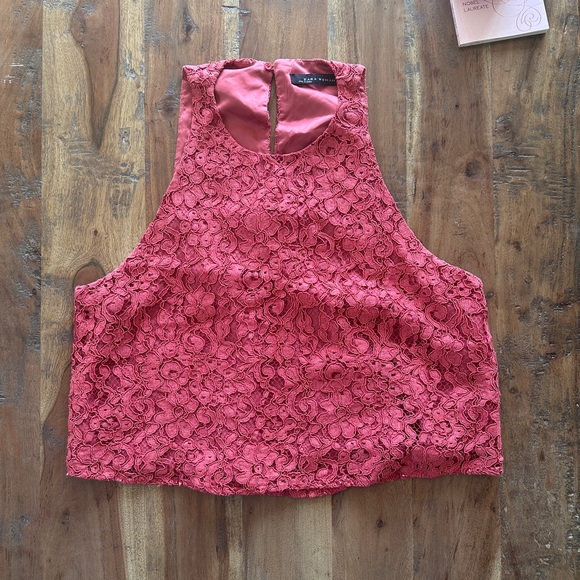 Gorgeous lace detail Zara crop top! - Picture 1 of 3